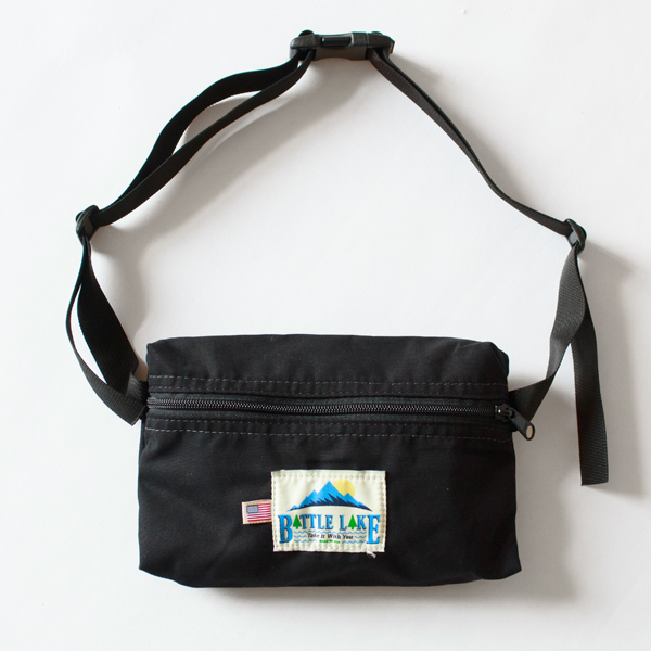 Canvas Funny(ボディバッグ)(BLACK)