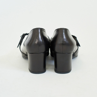 着脱ストラップ2WAYヒール／chausser（ショセ）｜愛着を持ってずっと