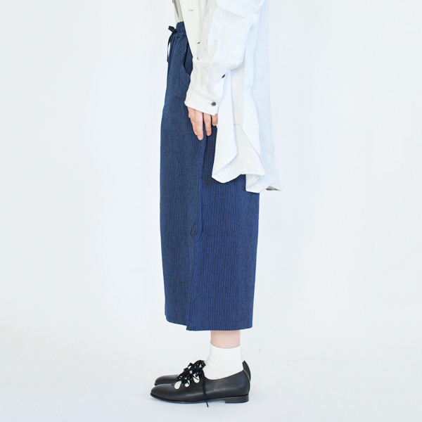 身長167cm・小縞紺/水色