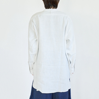 リネン チュニックシャツ／Vlas Blomme（ヴラスブラム）｜愛着を持って