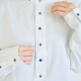 リネン チュニックシャツ／Vlas Blomme（ヴラスブラム）｜愛着を持って