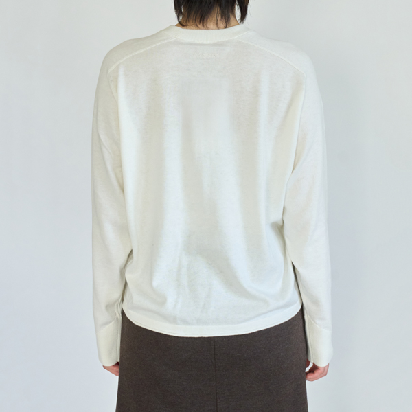 身長167cm・WHITE