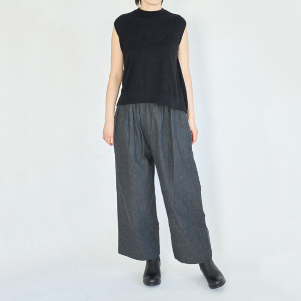 ノースリーブとして(身長167cm・BLACK)