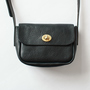 レザーショルダーバッグ  Betty