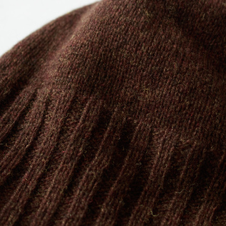 ウールカシミヤなので、肌触りも滑らかです。(D.BROWN) ウールカシミヤなので、肌触りも滑らかです。(D.BROWN)