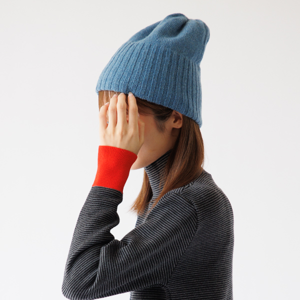ニットキャップ ava（BLUE）
