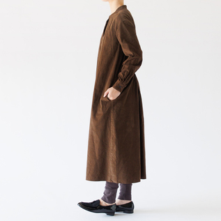 身長163cm(BROWN)