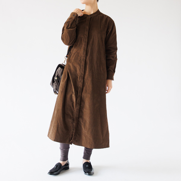 身長163cm(BROWN)