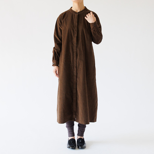 細畝コーデュロイ 比翼シャツワンピース／ZUTTO（ズット）｜愛着