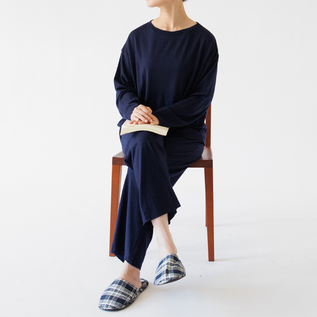 くつろぐ家での時間に(NAVY) くつろぐ家での時間に(NAVY)