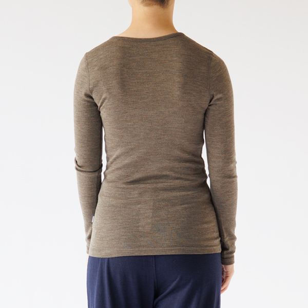 身長163cm(Mud brown/S)