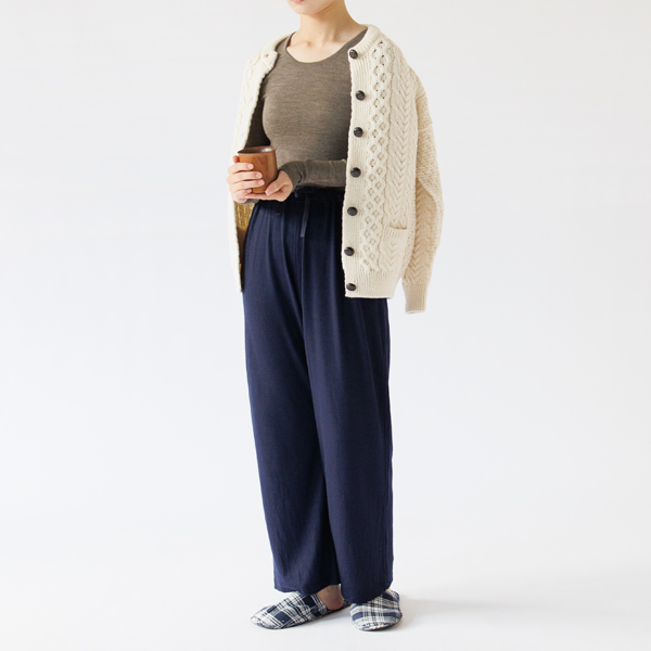 身長163cm(Mud brown/S)