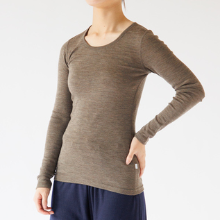 身長163cm(Mud brown/S)