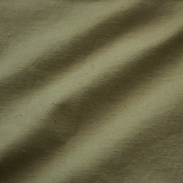 洗濯しても形がくずれにくい生地（Olive）