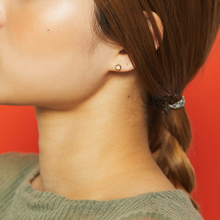 キャッチレスピアス HONESTY／Baqless（バックレス）｜愛着を持って