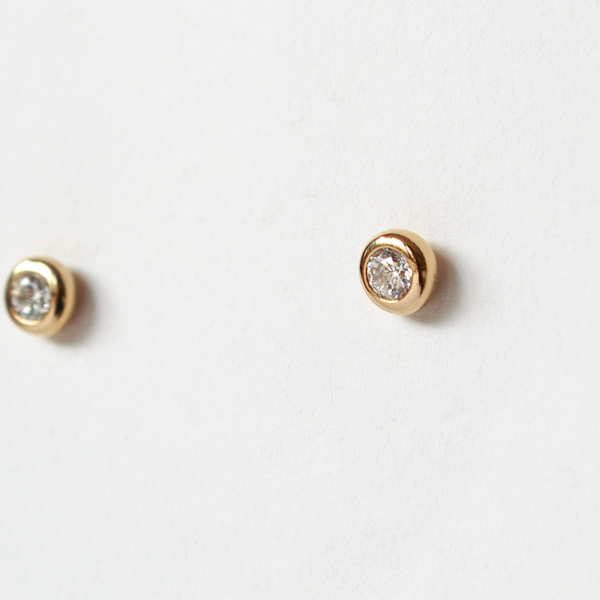 キャッチレスピアス HONESTY(AURA GOLD)