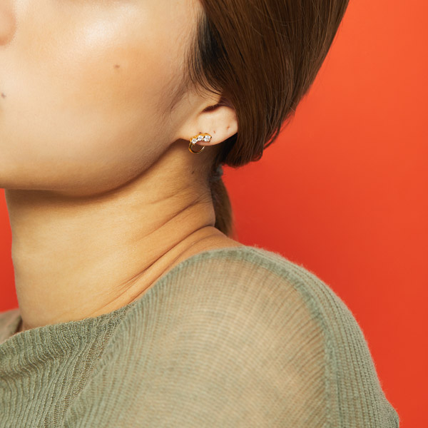 キャッチレスピアス HONESTY TWIST(Gold)