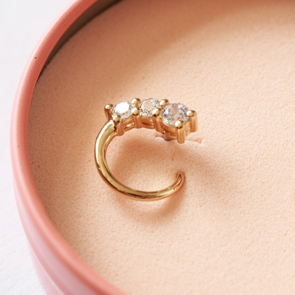 キャッチレスピアス HONESTY TWIST(Gold)