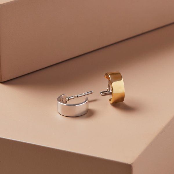 キャッチレスピアス EMBRACE HOOP(ALESSIA GOLD)