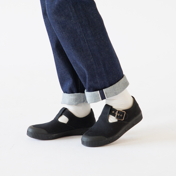 スニーカー J2 BLACK ORGANIC COTTON
