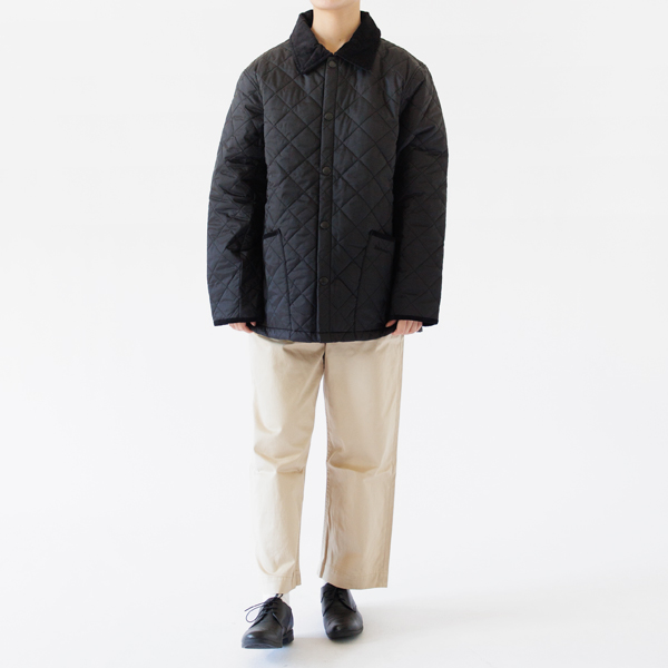 BLACK、身長：163cm