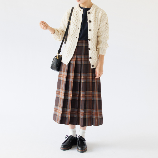 ケーブルカーディガン（NATURAL）身長：162cm