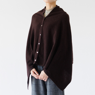 ウールカシミヤポンチョ／ROSEMUNDE（ロサムンド）｜愛着を持って