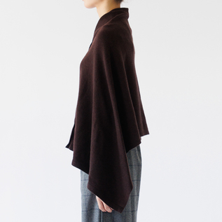 ウールカシミヤポンチョ／ROSEMUNDE（ロサムンド）｜愛着を持って