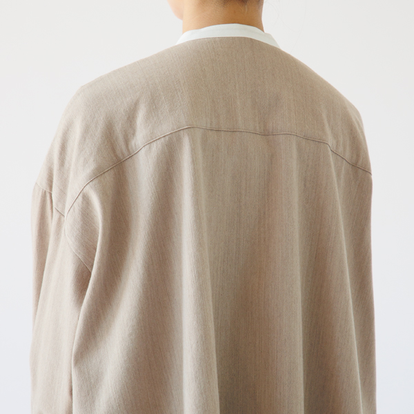 シンプルなヨークスタイル(身長160cm・BEG)