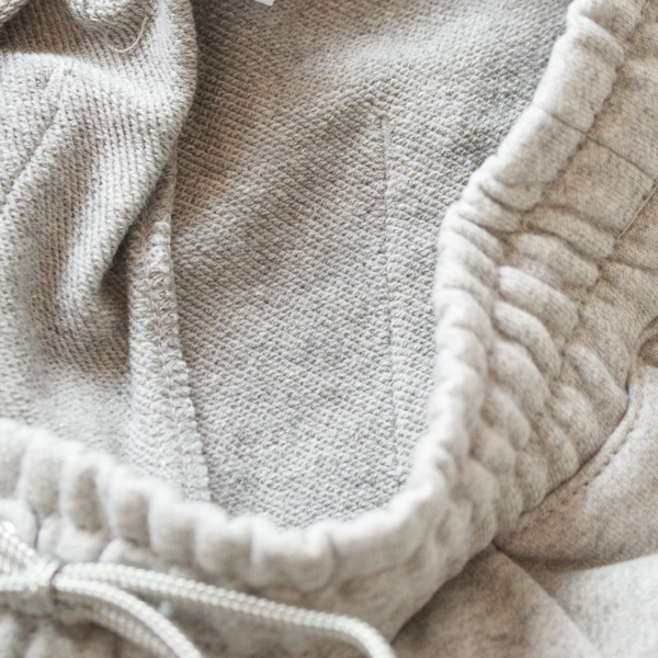 通年着やすい裏毛素材 通年着やすい裏毛素材