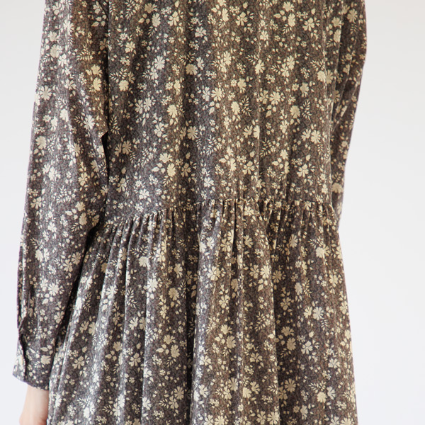 ウエストはゴムで絞って ウエストはゴムで絞って