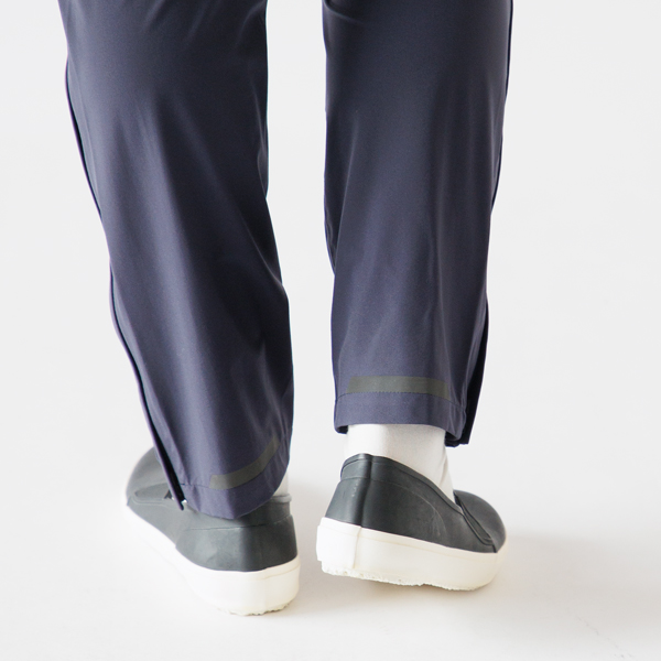 裾にはリフレクター(NAVY-S)