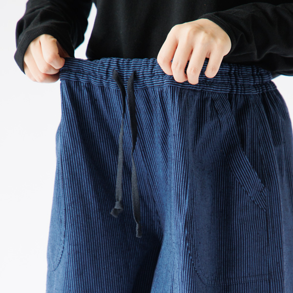 ウエストはゴムと紐(小縞紺/水色) ウエストはゴムと紐(小縞紺/水色)