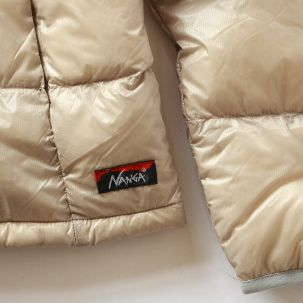 表裏生地にはリサイクルナイロン 表裏生地にはリサイクルナイロン