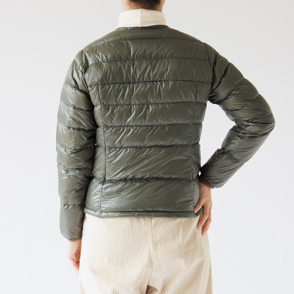 ウエストが少しシェイプした形 ウエストが少しシェイプした形