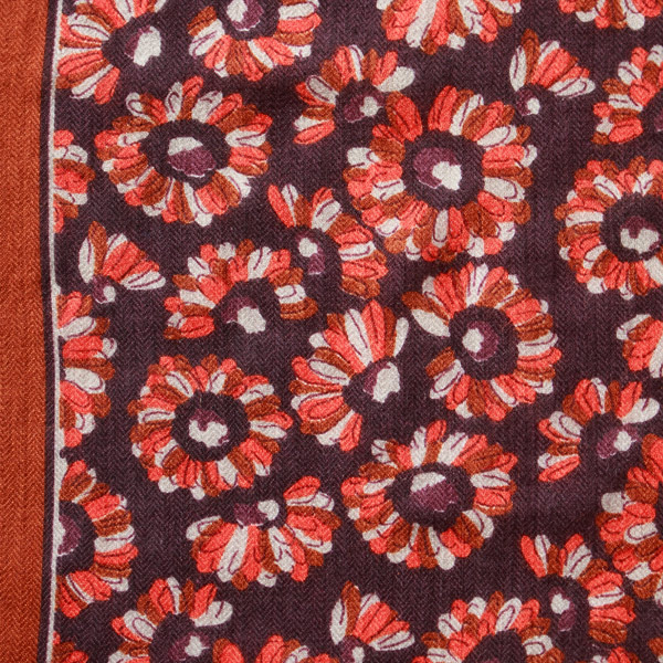 ダークパープル×オレンジの小花柄とブラウンのフレーム(FIG) ダークパープル×オレンジの小花柄とブラウンのフレーム(FIG)