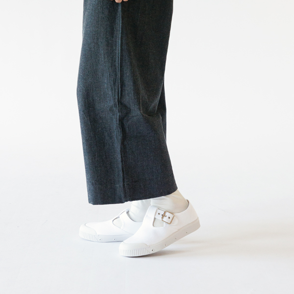 スニーカー J2 WHITE ORGANIC COTTON