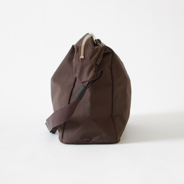 TRIANGLE SHOULDER TRIANGLE SHOULDER