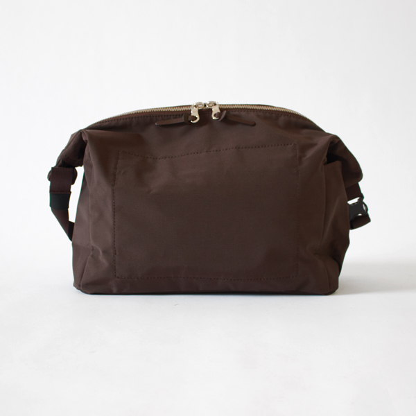 TRIANGLE SHOULDER TRIANGLE SHOULDER