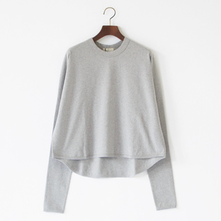 丸襟長袖Tシャツ