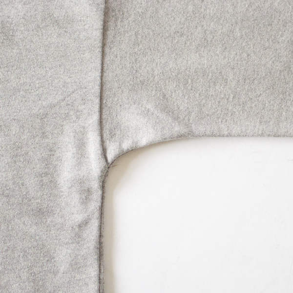 細やかなディテール(TopGray)