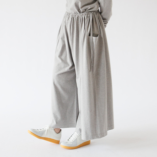 ゆったりワイドパンツ ゆったりワイドパンツ