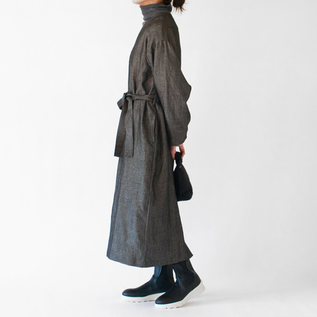 ベルトを巻いたスタイル(身長163cm・BLACK) ベルトを巻いたスタイル(身長163cm・BLACK)