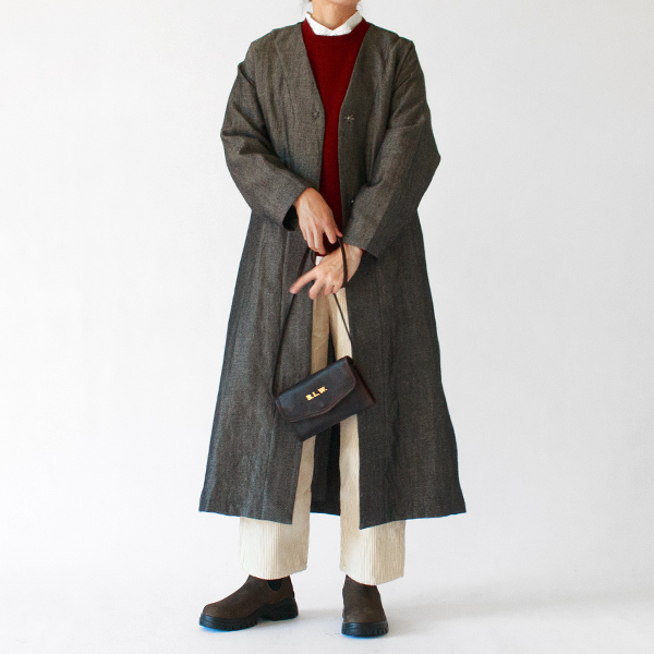 ベルトを外したスタイル(身長163cm・BLACK) ベルトを外したスタイル(身長163cm・BLACK)