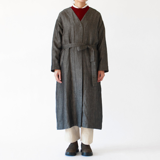 ベルトを巻いたスタイル(身長163cm・BLACK) ベルトを巻いたスタイル(身長163cm・BLACK)