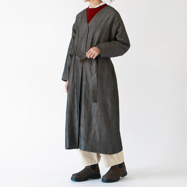 ベルトを巻いたスタイル(身長163cm・BLACK) ベルトを巻いたスタイル(身長163cm・BLACK)