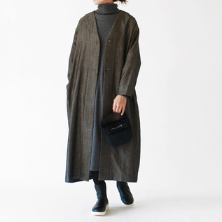 ベルトを外したスタイル(身長163cm・BLACK) ベルトを外したスタイル(身長163cm・BLACK)