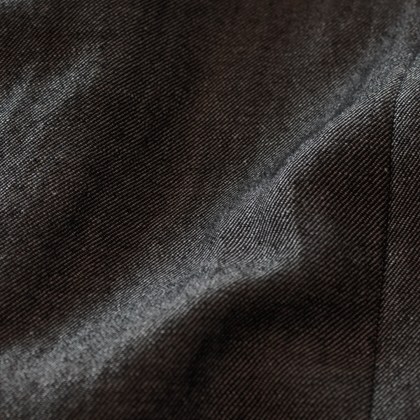 タンブラー加工でふっくらとした独特の質感が実現(BLACK) タンブラー加工でふっくらとした独特の質感が実現(BLACK)