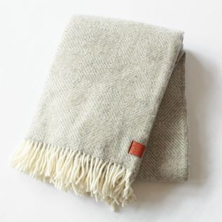 RECYCLE WOOL THROW GOOSE EYE