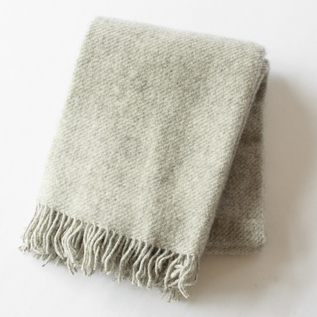 ゴットランドウールスロー（130×200）